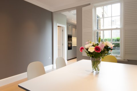 Kensington Place, London W8 7PT