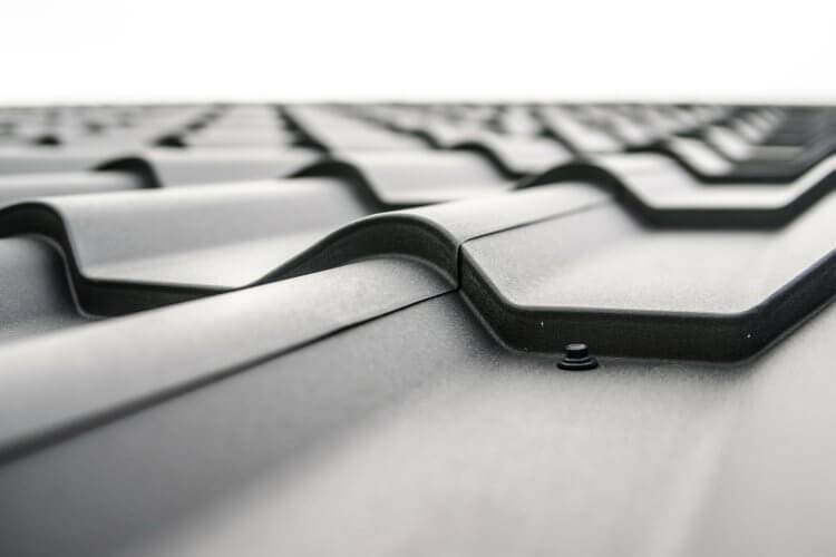 Out with the Old, in with the New – a Quick Guide to Replacing Your Roof